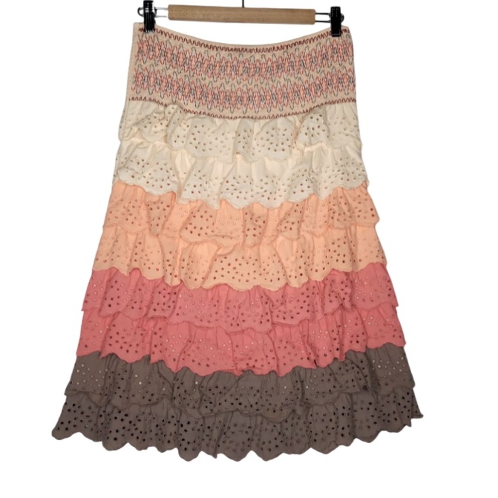 Lulumari sz S  Eyelet Lace Tiered Boho Midi Skirt